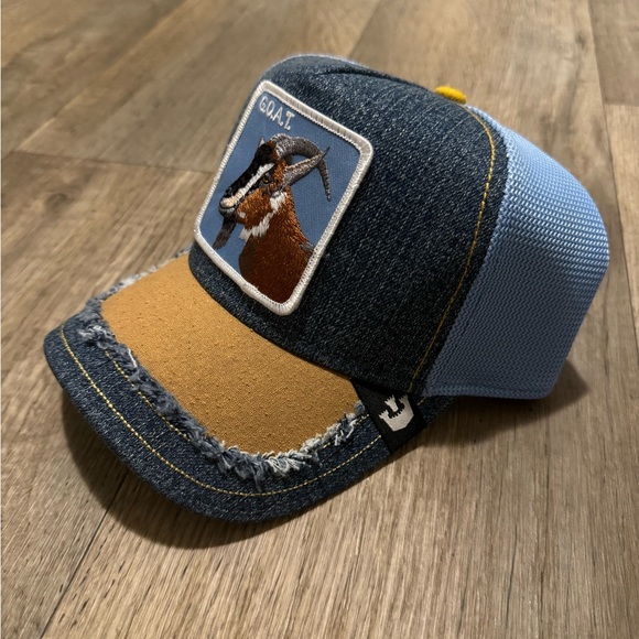 Goorin Bros Trucker Farm Silky Goat - Picture 7 of 10